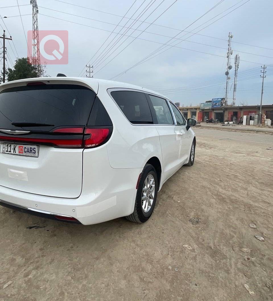Chrysler Pacifica